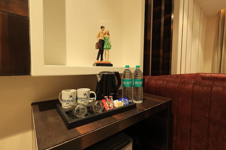 Room 54 of 75