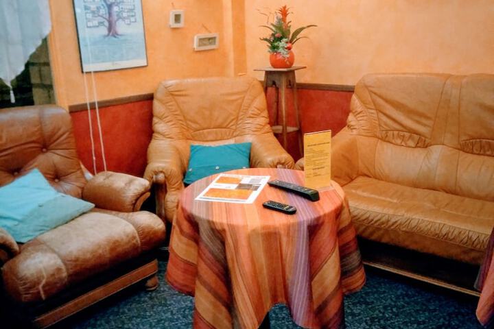 Room 30 of 53