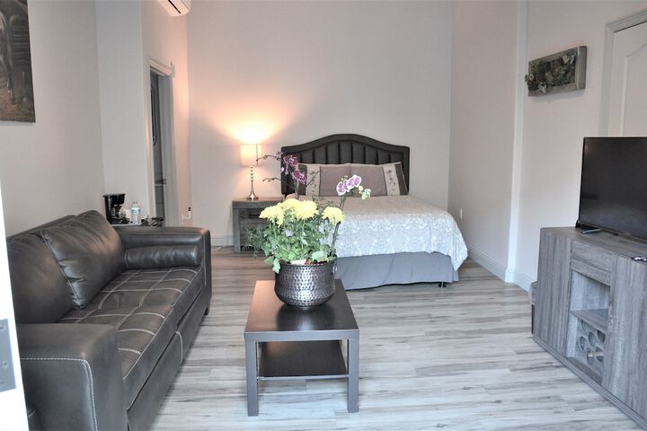 Room 14 of 48