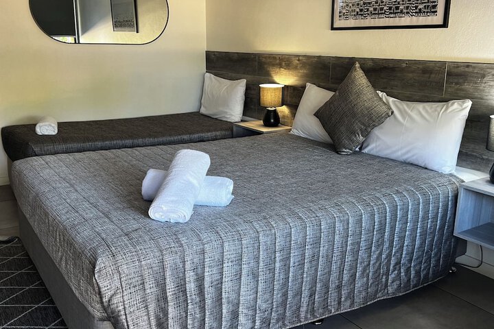 Room 8 of 26