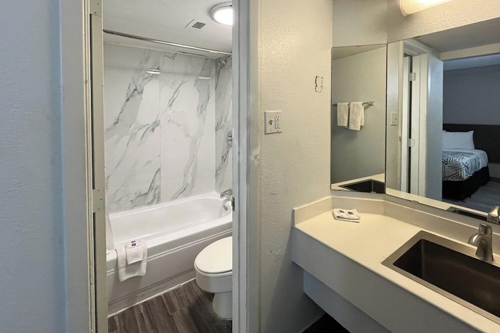 Clean Restrooms