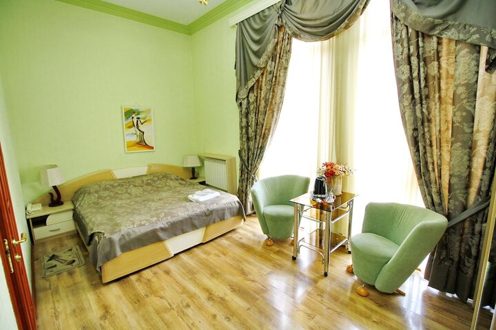 Room 6 of 57