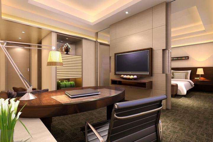 Room 3 of 79