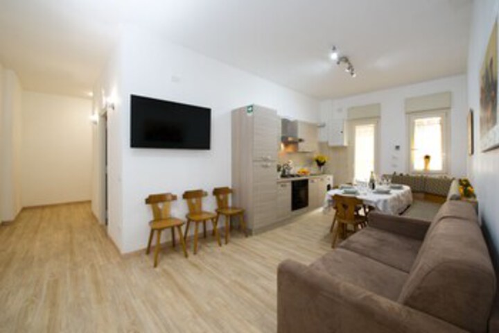 Room 154 of 157