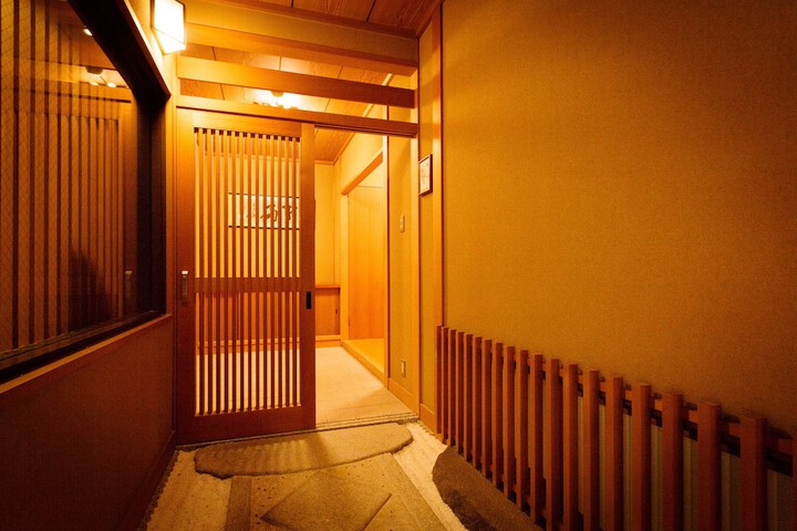 Room 18 of 44