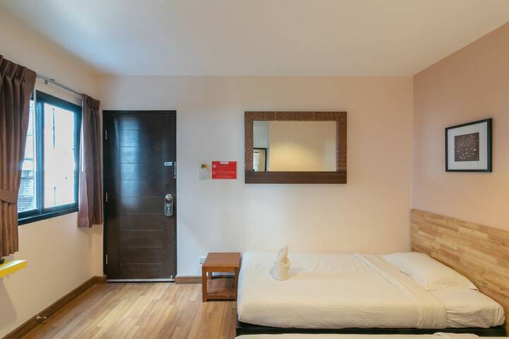 Room 28 of 59