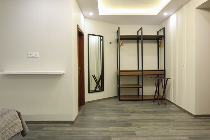 Room 15 of 68
