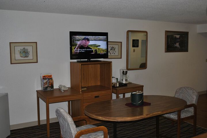 Room 17 of 29