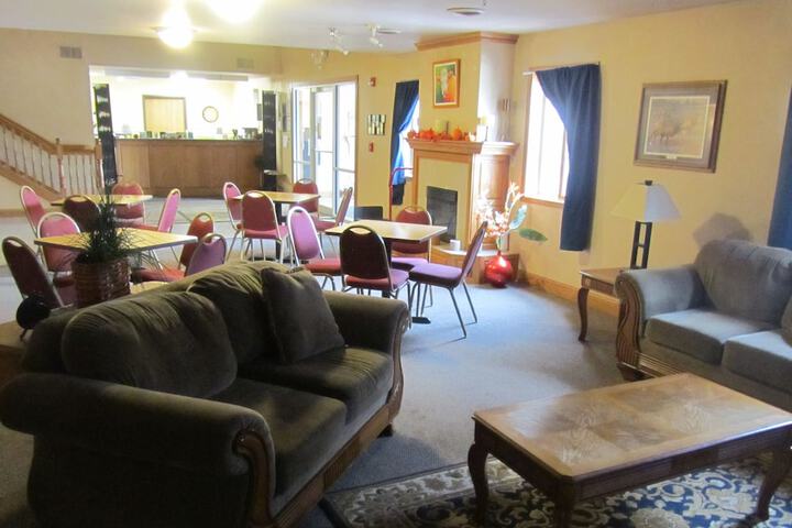 Guest Lobby