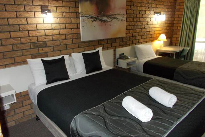 Room 8 of 41