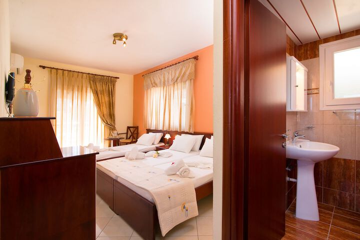 Room 48 of 84
