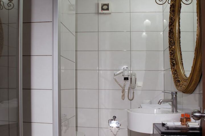 Bath Amenities
