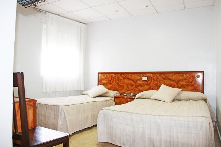 Room 6 of 30