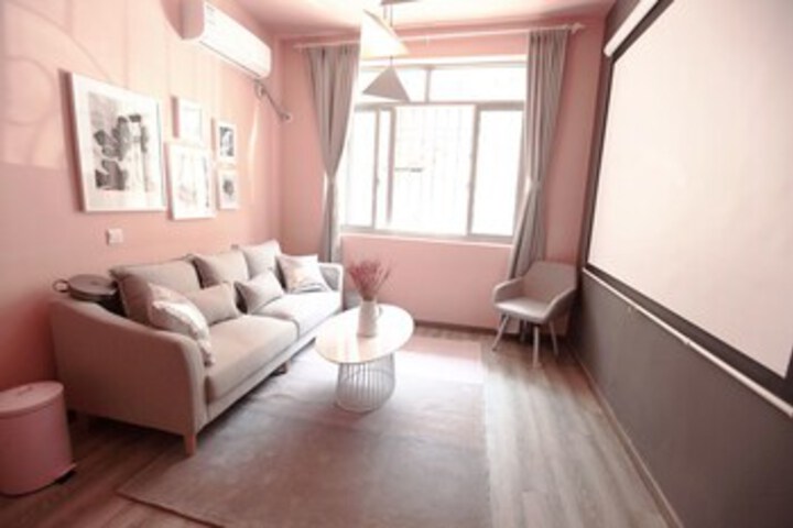 Room 19 of 23