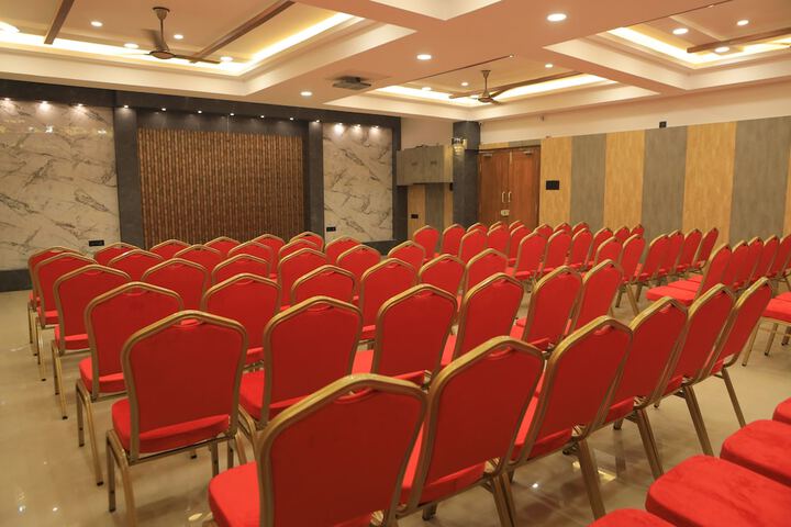 Business Center 106 of 114