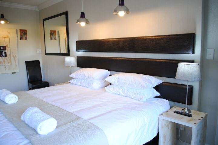 Room 7 of 55