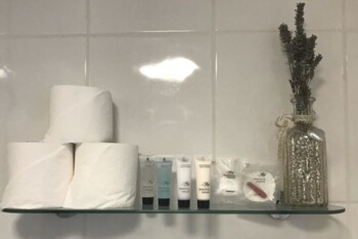 Room 9 of 67