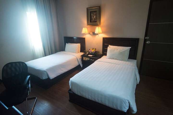 Room 13 of 59