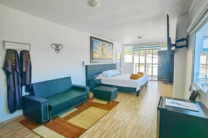 Room 12 of 30