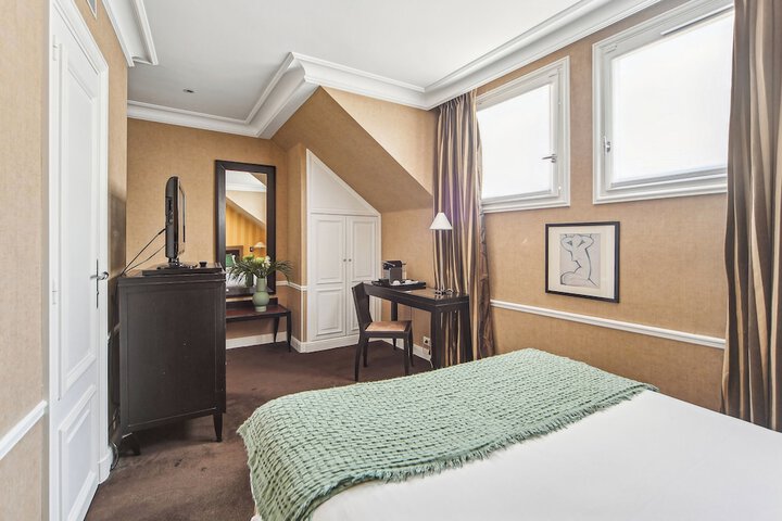 Room 20 of 30