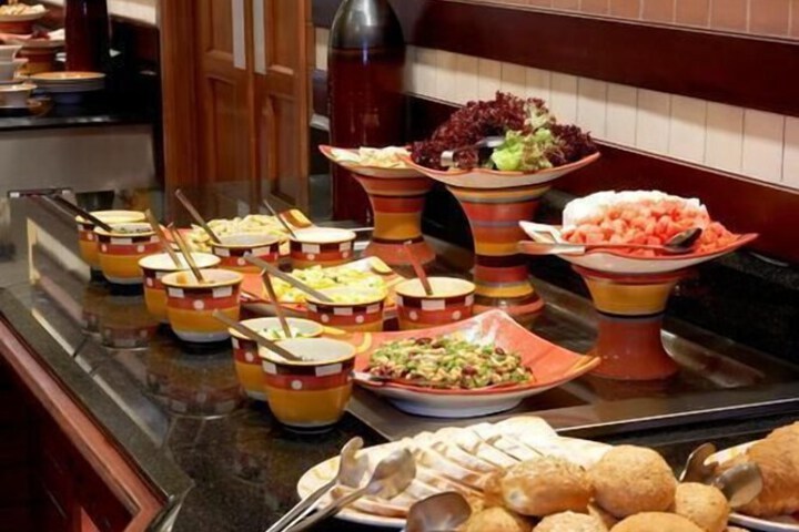 Breakfast/Coffee Service 58 of 81