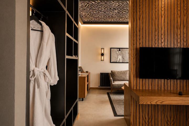 Room 40 of 88