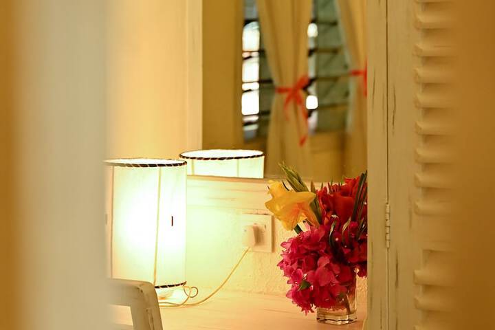 Room 17 of 195