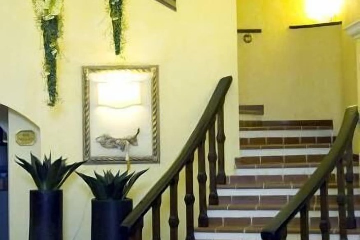 Hotel Interior 117 of 142