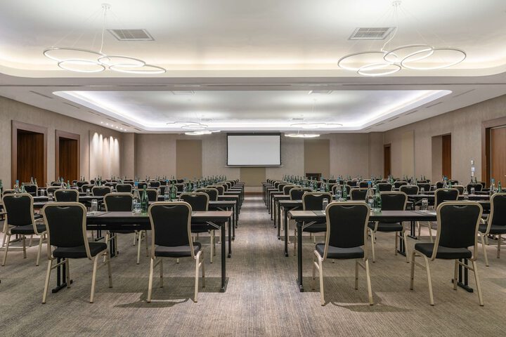 Meeting 285 of 309