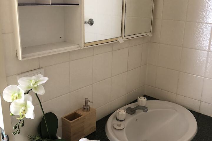 Room 60 of 81