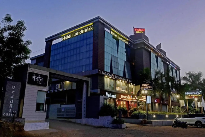 Treebo Trip Hotel Landmark