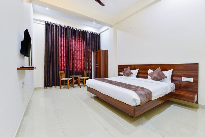 Room 15 of 41