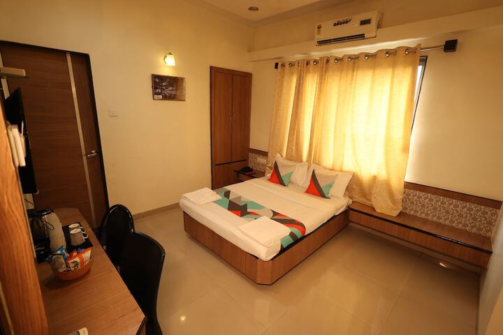 Room 19 of 51