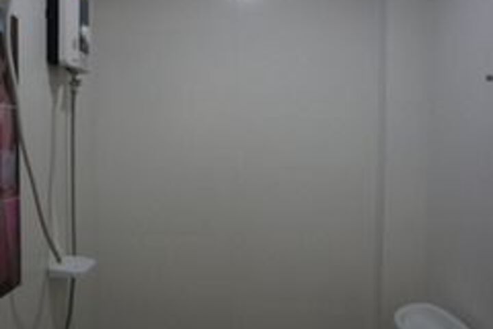 Room 3 of 49