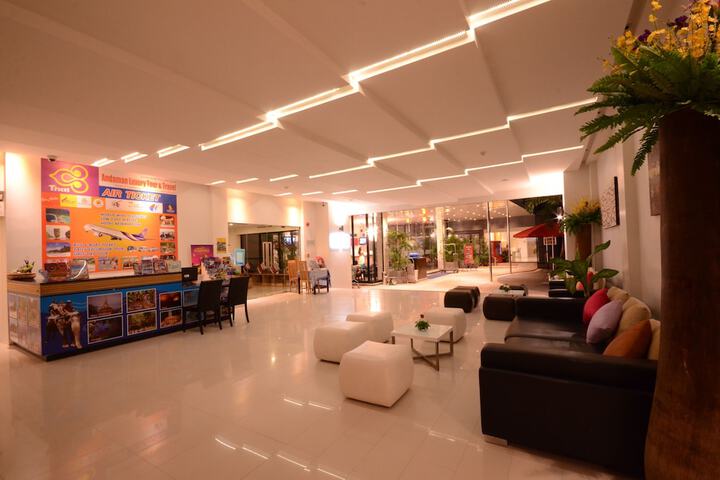 Lobby Photos