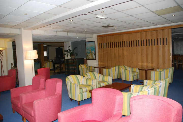 Hotel Interior 9 of 107