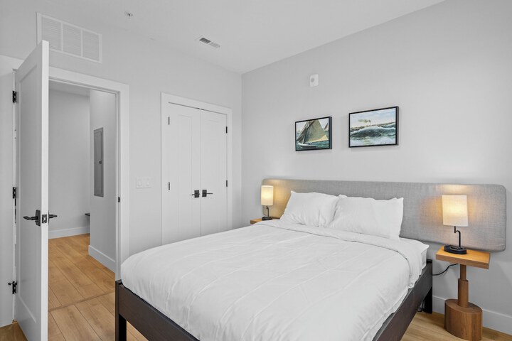 Room 5 of 45