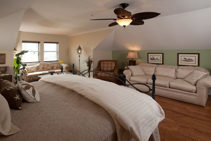 Room 3 of 21