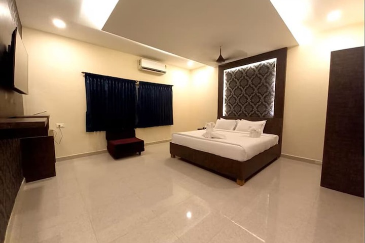 Room 34 of 54