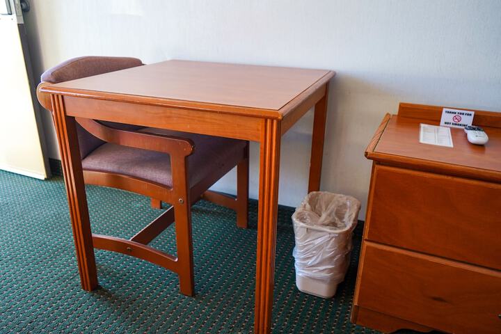 Room 19 of 54
