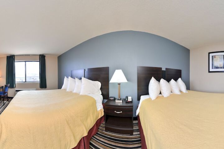 Room 8 of 51