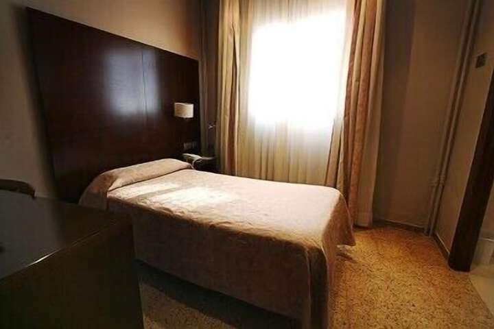 Room 10 of 57