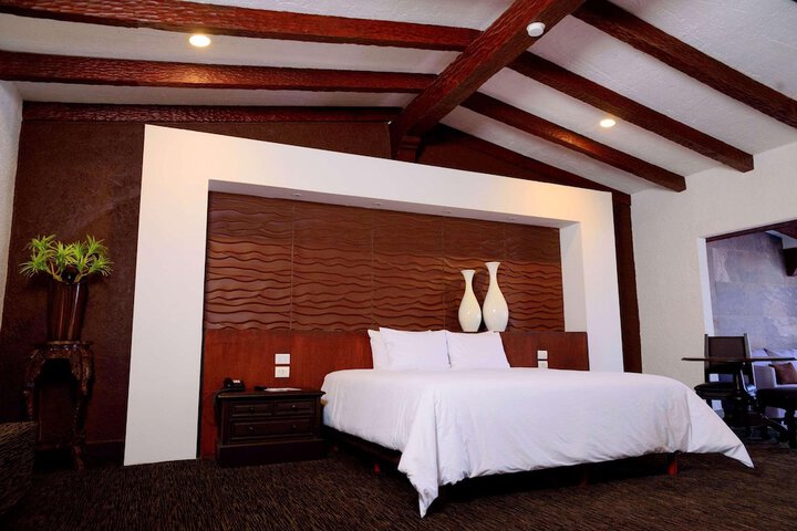 Room 14 of 45