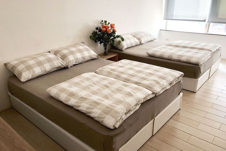 Room 10 of 39