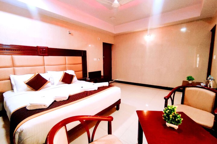 Room 6 of 22