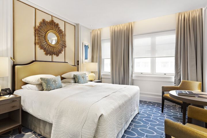 Room 20 of 166