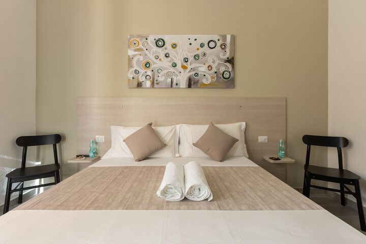 Room 20 of 49