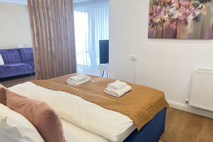 Room 51 of 206