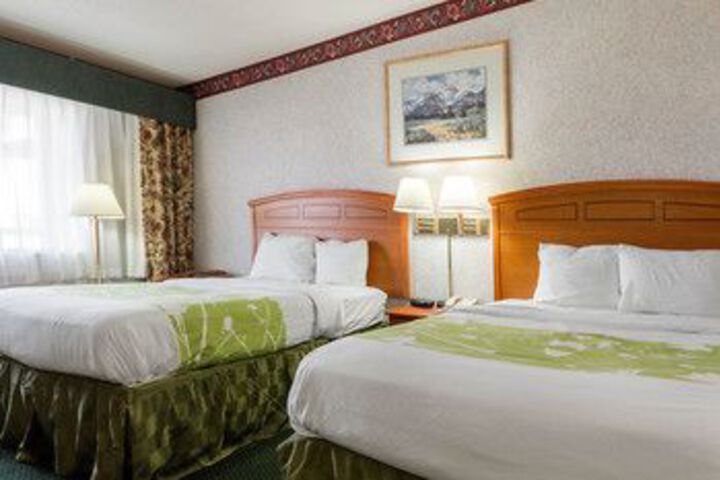 Room 8 of 26