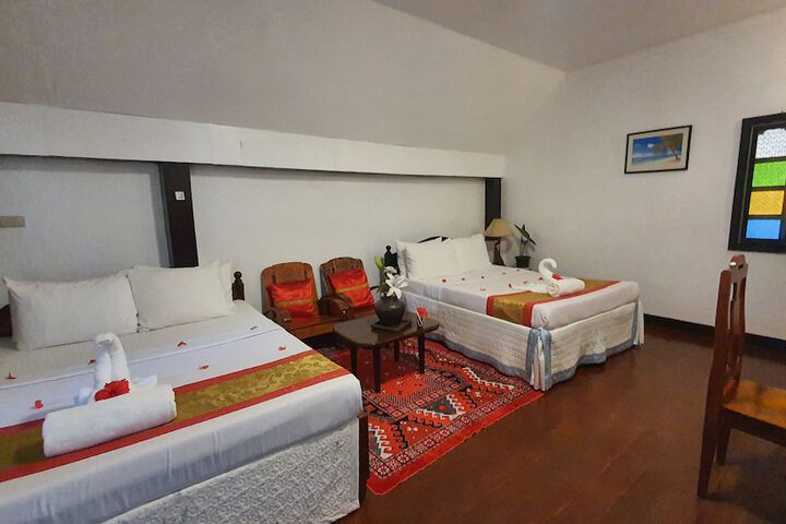 Room 26 of 141